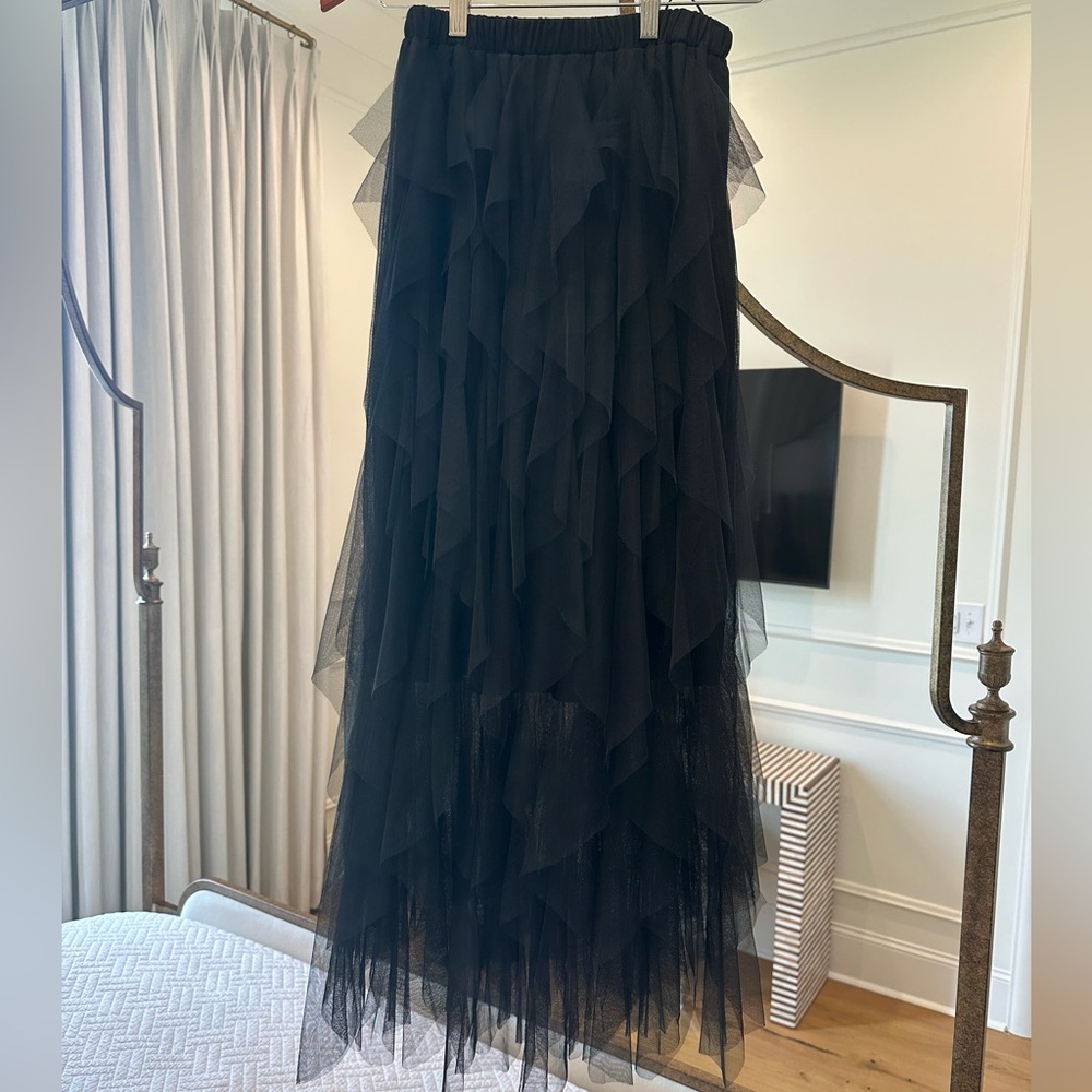 Velvet Black Maxi Skirt with Ruffled A-line Design